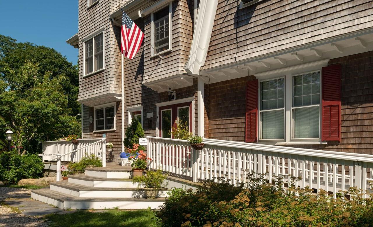 Palmer House Inn Falmouth Exterior photo